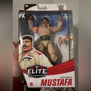 WWE Elite Colonel Mustafa Figure with Beige and Green